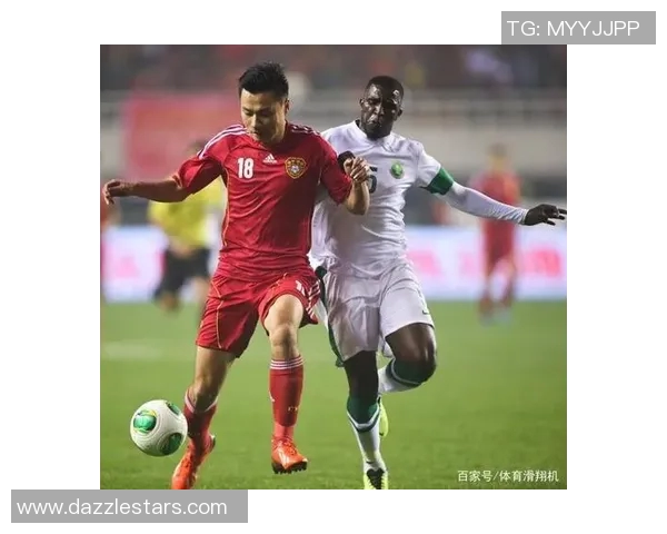 楚阿梅尼的足球之路与未来发展展望：从新星到顶级球员的成长历程