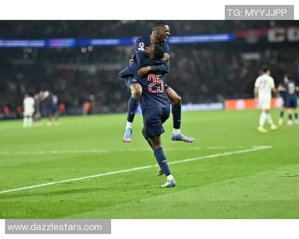 梅西神勇助攻三次巴黎逆转巴萨晋级欧冠八强之路